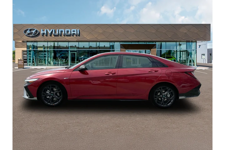 $25915 : Hyundai ELANTRA 2025 N Line image 3
