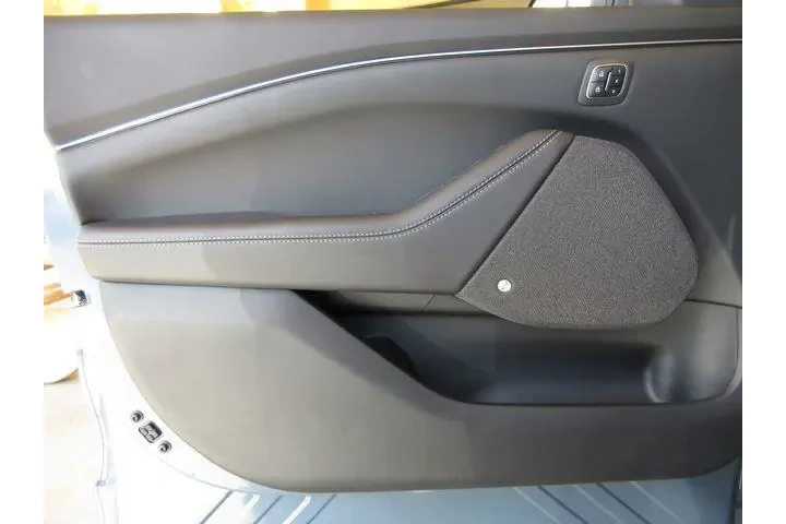 $33900 : Ford Mustang Mach-E 2023 Pre image 9