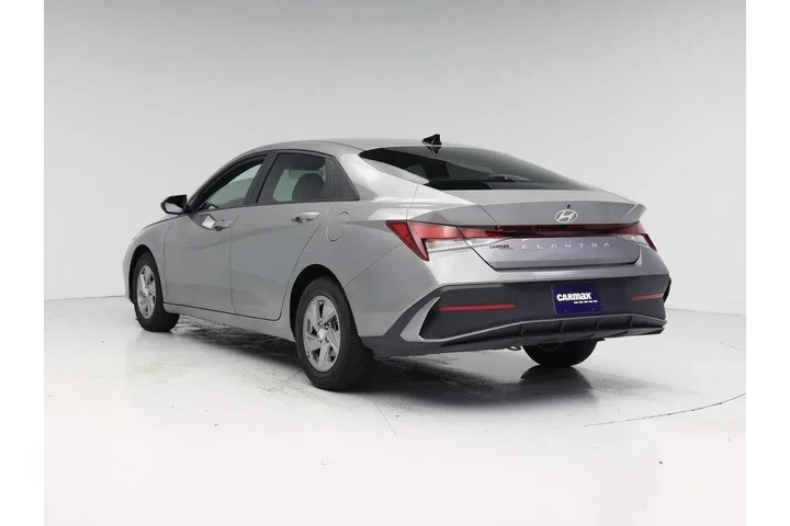 $19998 : Hyundai ELANTRA 2024 SE 4dr image 2