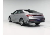 $19998 : Hyundai ELANTRA 2024 SE 4dr thumbnail