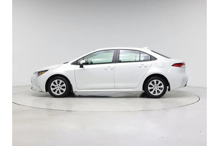$21998 : Toyota Corolla 2024 LE 4dr S image 3