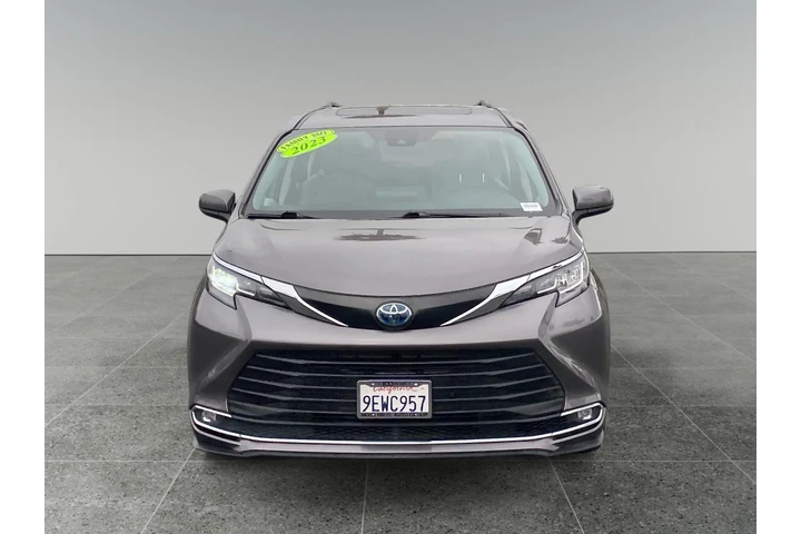 $38857 : Toyota Sienna 2023 XLE 8-Pas image 8