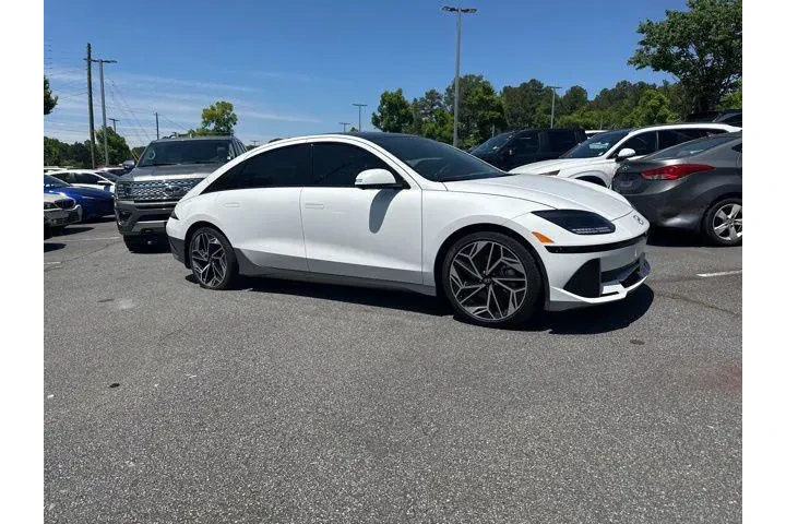 $27390 : Hyundai IONIQ 6 2023 Limited image 1