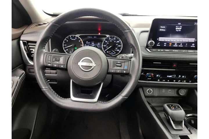 $21998 : Nissan Rogue 2022 SV 4dr Cro image 10