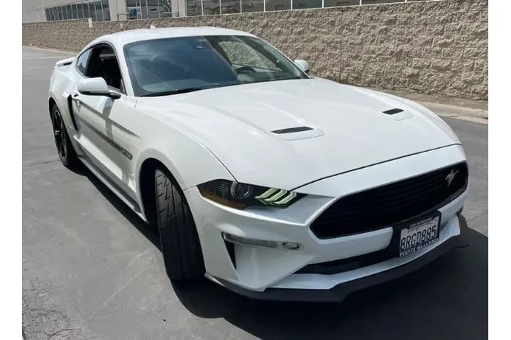 $38900 : Ford Mustang 2020 GT 2dr Fas image 3