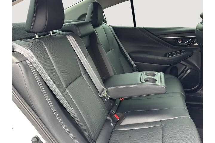 $37597 : 2025 Legacy Touring XT image 10