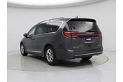 $27998 : Chrysler Pacifica 2023 Limit thumbnail