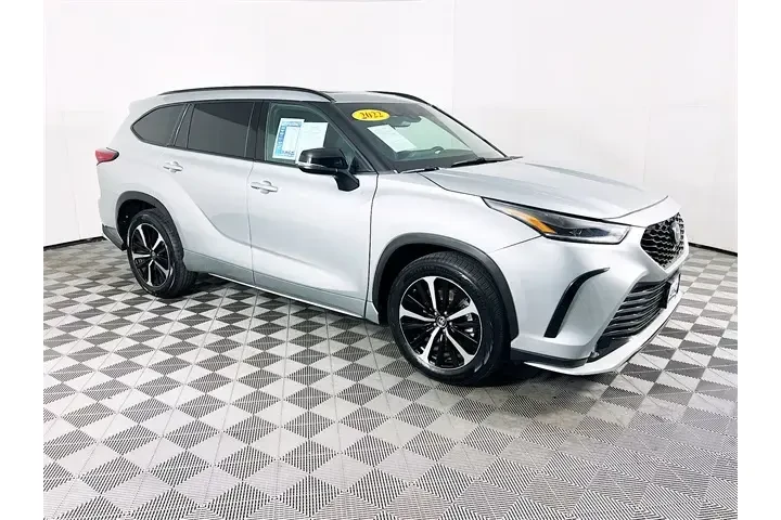 $35500 : Toyota Highlander 2022 AWD X image 1
