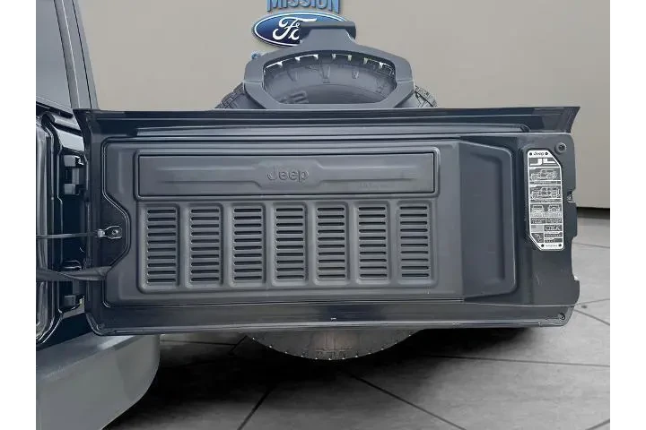 $27775 : Jeep Wrangler 2022 4x4 Sport image 10