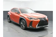 $17526 : Lexus UX 250h 2019 AWD 4dr C thumbnail