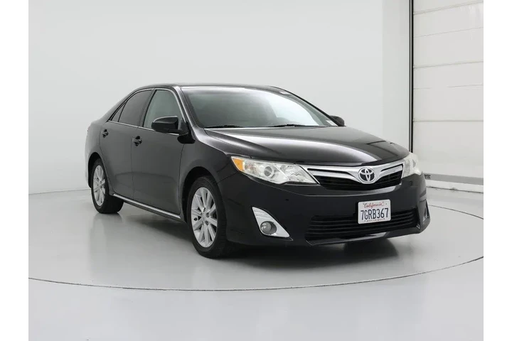 $18998 : Toyota Camry 2014 XLE 4dr Se image 1