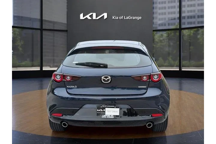 Mazda Mazda3 Hatchback 2024 image 9