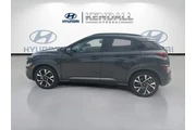 $21388 : Hyundai KONA 2023 Limited 4d thumbnail