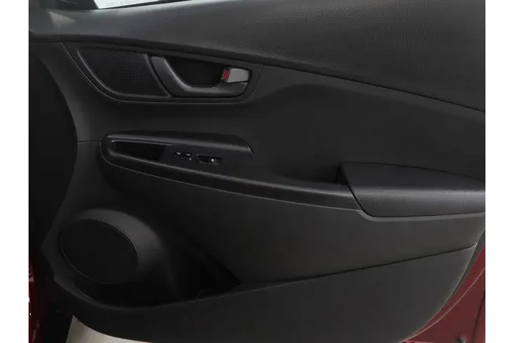 $21998 : Hyundai KONA 2023 AWD SEL 4d image 9