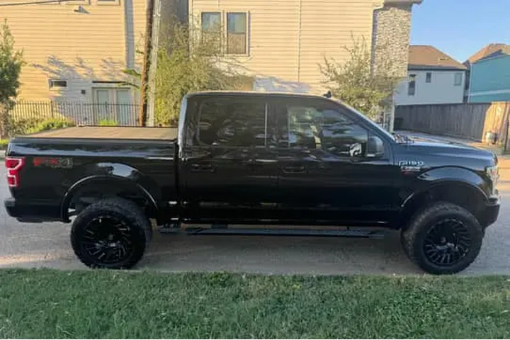 $8000 : Still clean and runs well image 4