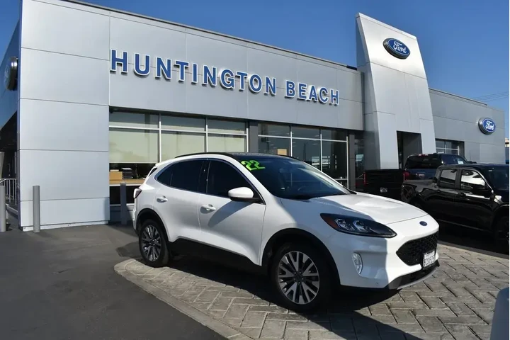 $25990 : Ford Escape 2022 AWD Titaniu image 1