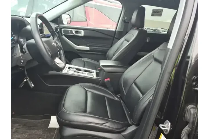 $28950 : Ford Explorer 2022 XLT 4dr S image 6