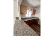 $1550 : Studio 1151 E Appleton St. thumbnail