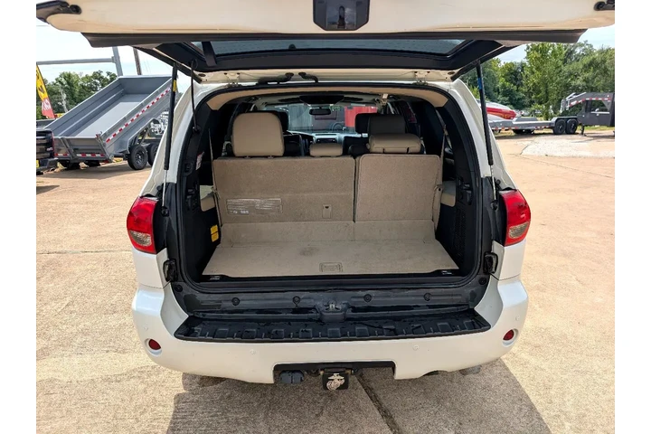 $29995 : 2016 Sequoia image 9
