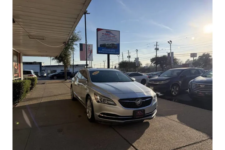 $15499 : 2018 LaCrosse Essence image 3