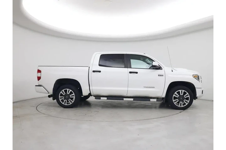 $38998 : Toyota Tundra 2018 4x4 SR5 4 image 7