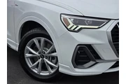 $25690 : Audi Q3 2024 AWD quattro S l thumbnail