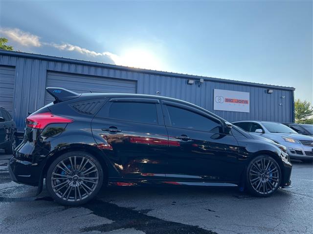 $28088 : 2017 Focus RS, CLEAN CARFAX, image 2