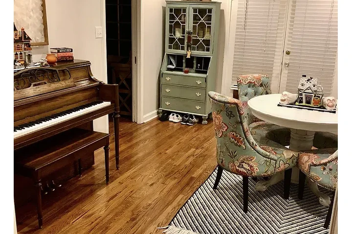 $2215 : HOUSE FOR RENT IN SALT LAKE image 2