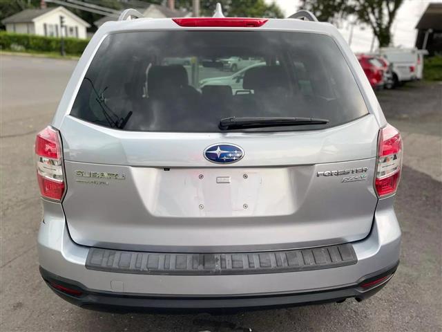 $10900 : 2016 SUBARU FORESTER2016 SUBA image 6