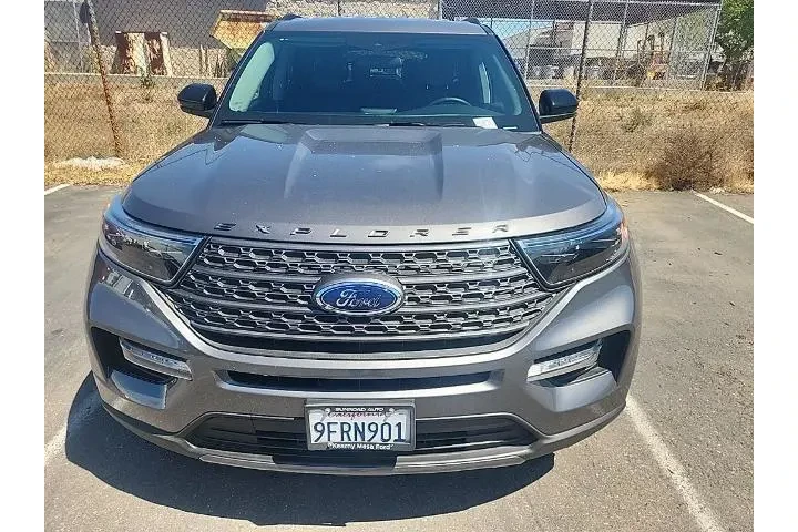 $30991 : Ford Explorer 2023 XLT 4dr S image 2