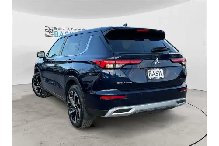 $23342 : Mitsubishi Outlander 2023 ES image 3