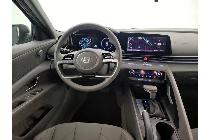 $21998 : Hyundai ELANTRA 2024 SEL 4dr image 10