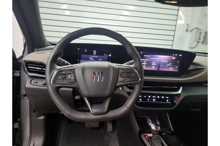 $28998 : Buick Envista 2025 Avenir 4d image 10