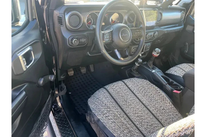 $27992 : Jeep Wrangler 2019 4x4 Sport image 6