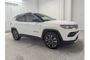$24397 : Jeep Compass 2023 4x4 Limite thumbnail