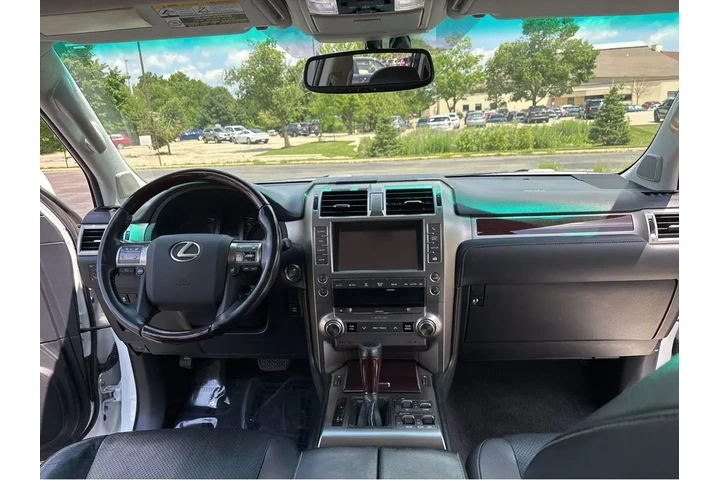 $39699 : 2019 GX 460 Luxury image 4