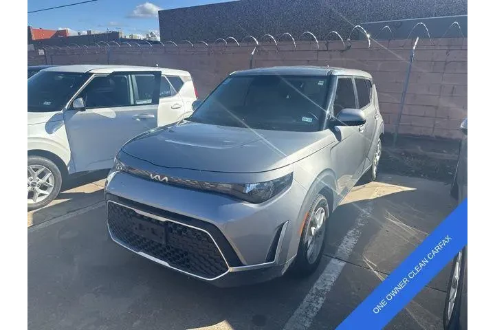 $14977 : Kia Soul 2024 S 4dr Crossove image 2