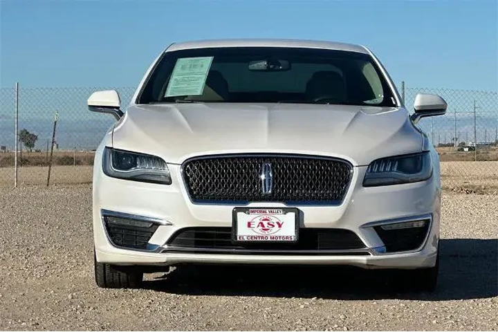 $25900 : Lincoln MKZ 2018 Premiere 4d image 10