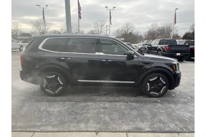 $32988 : Kia Telluride 2023 AWD S 4dr image 7