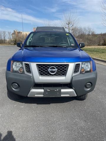 $18409 : PRE-OWNED 2015 NISSAN XTERRA S image 2