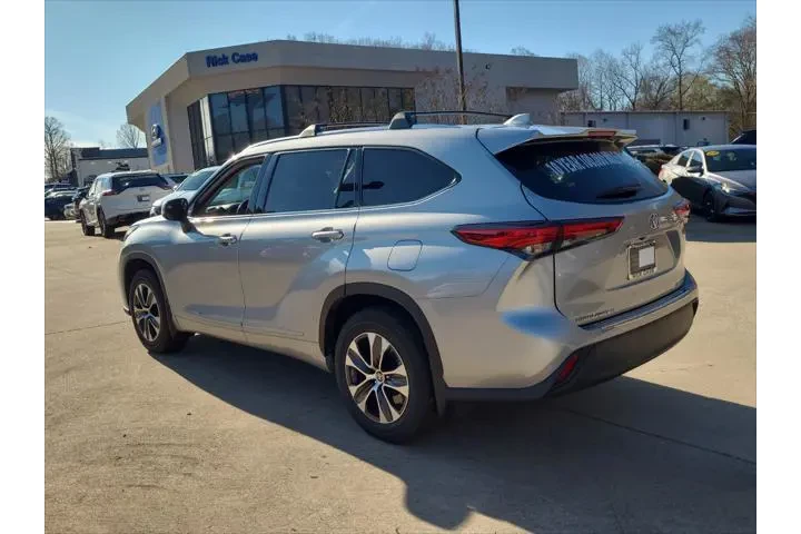$27503 : Toyota Highlander 2020 AWD X image 8
