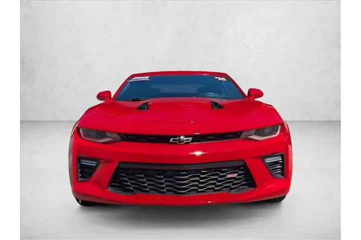 $22987 : Chevrolet Camaro 2016 SS 2dr image 2