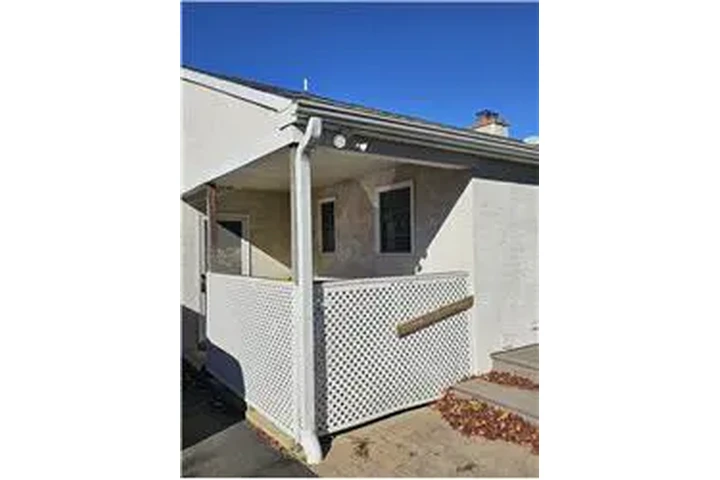 $4500 : Rental property with 3 bedro image 6