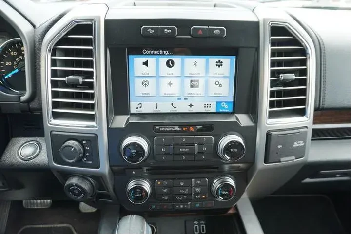 $26750 : Ford F-150 2016 4x4 XL 4dr S image 8