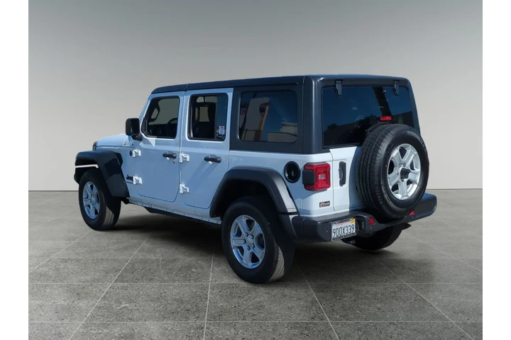 $33500 : Jeep Wrangler 2023 4x4 Willy image 3
