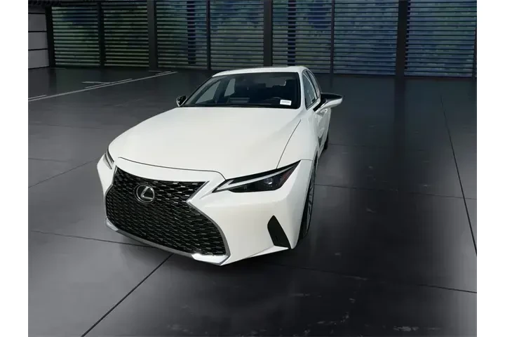 $32998 : Lexus IS 300 2022 4dr Sedan image 3
