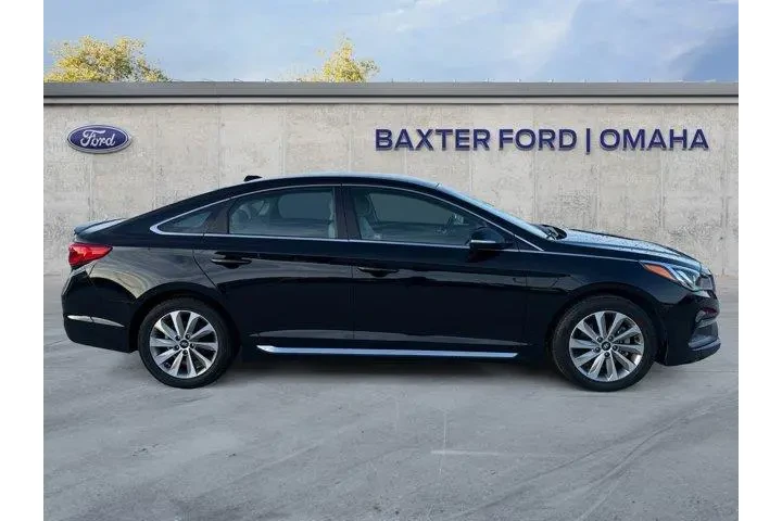 $16402 : Hyundai SONATA 2016 Sport 4d image 6