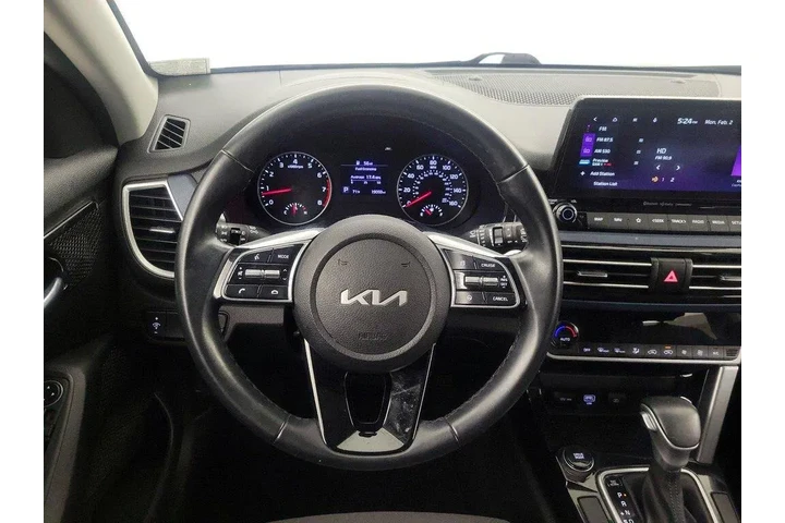 $20998 : Kia Seltos 2023 S 4dr SUV image 10