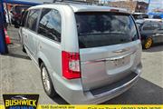$6995 : Used 2012 Town & Country 4dr thumbnail