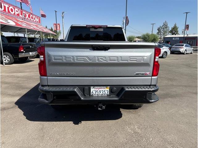 2023 Silverado 1500 ZR2 image 6